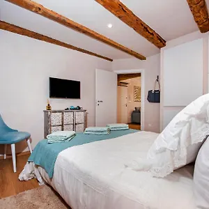 Apartment Casa De Amicis, Rovinj