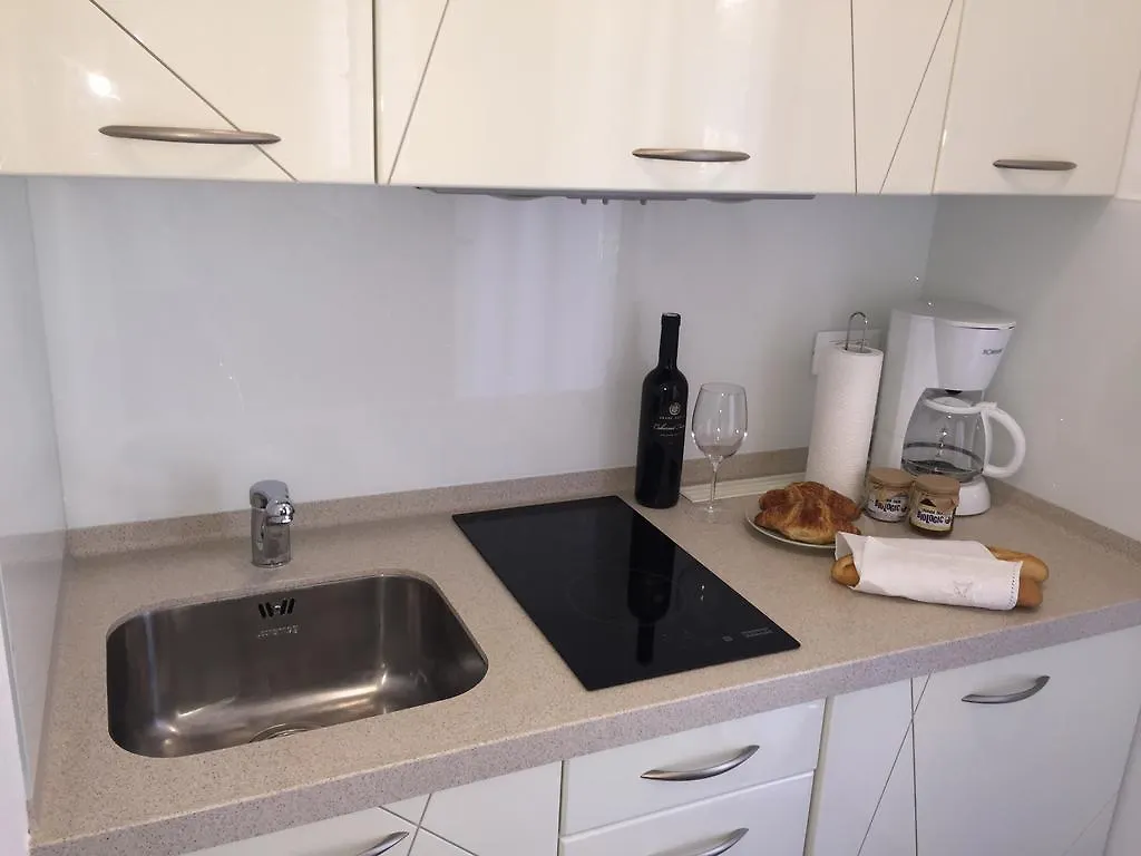Apartments & Room Mariza Rovinj 0*,